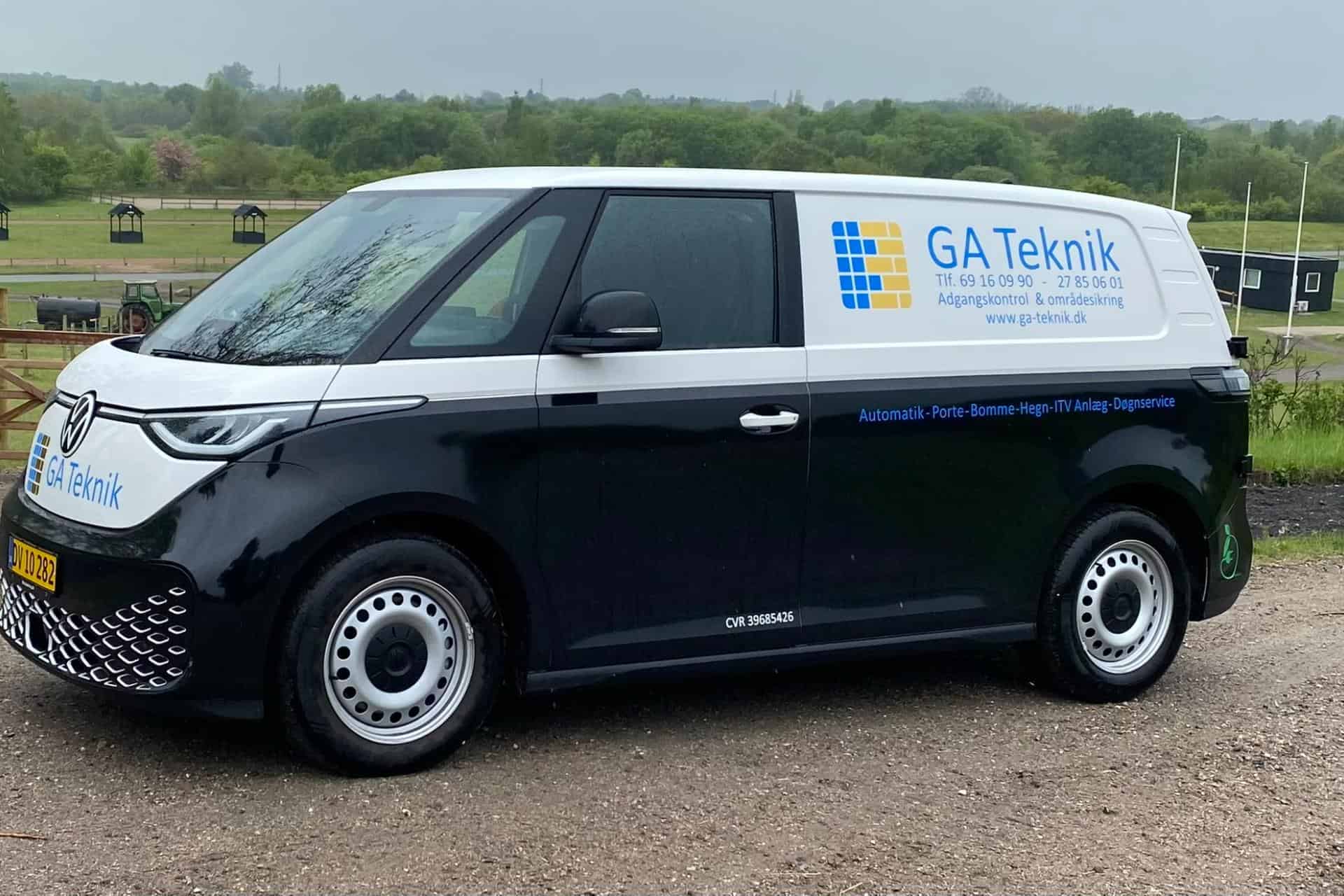 GA Teknik klar til at montere industriport